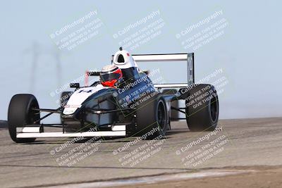 media/Oct-26-2025-CalClub SCCA (Sun) [[8ce1e69566]]/Group 3/Grapevine/